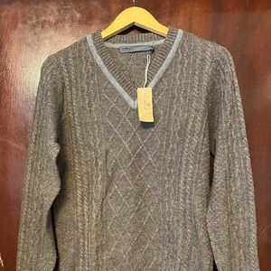 Men’s Onassis V Neck Sweater